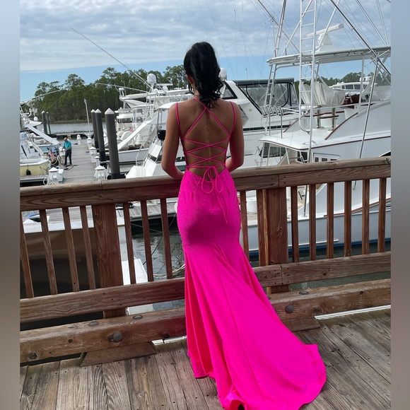 Amarra, Size 0, Fushia with rhinestones. 100% polyester. Strappy back - Picture 4 of 7